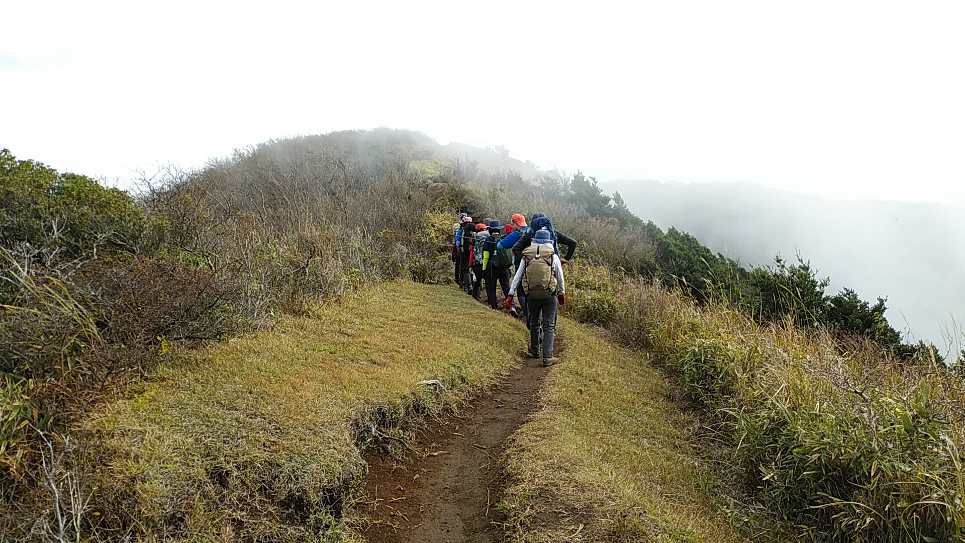会結成山行　明神ヶ岳、明星ヶ岳